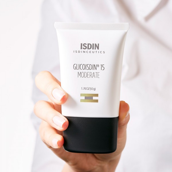 Isdinceutics Glicoisdin 15 Moderate 50 gr 2