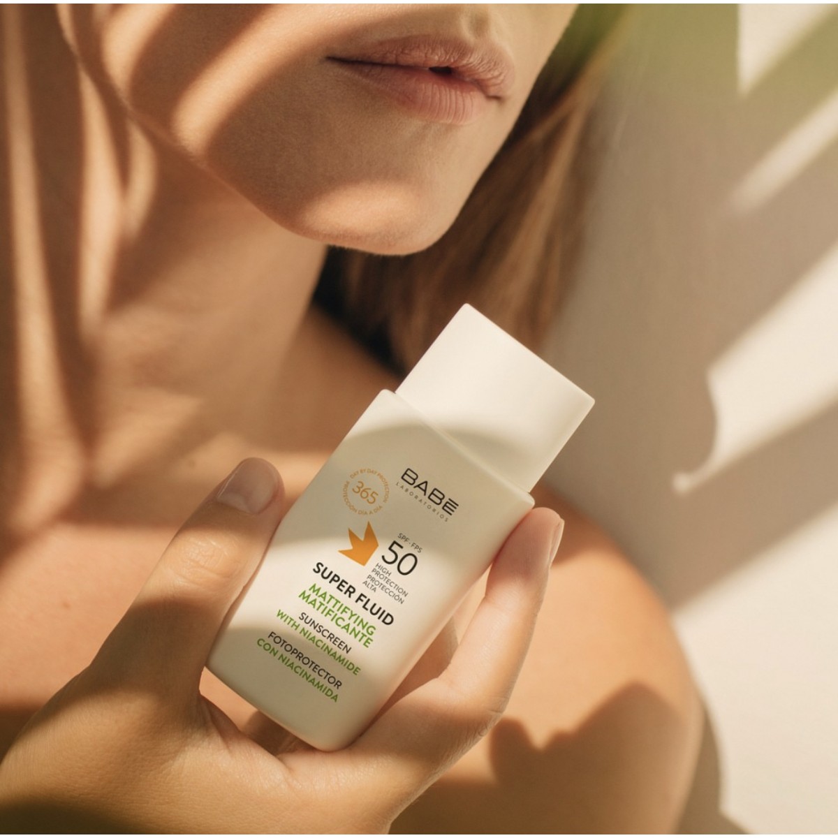 Babe Super Fluid Mattifying SPF50  Babe