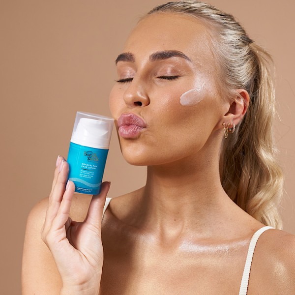 BONDI SANDS Gradual Tan Face Lotion | 50ML Leche...