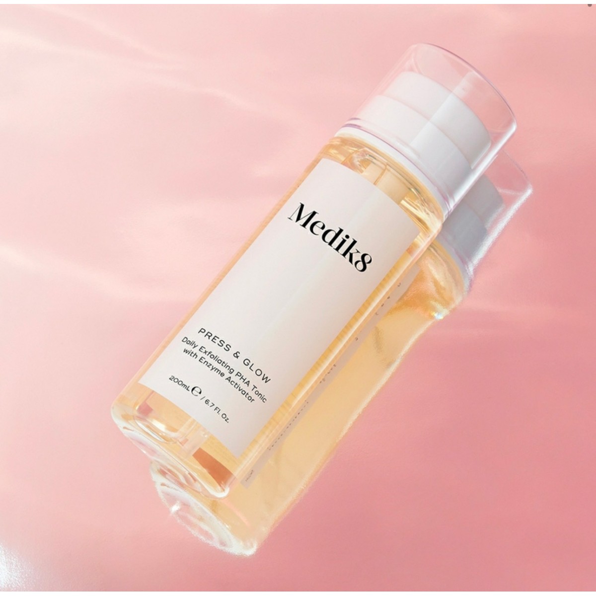 MEDIK8 PRESS & GLOW 200 ML
